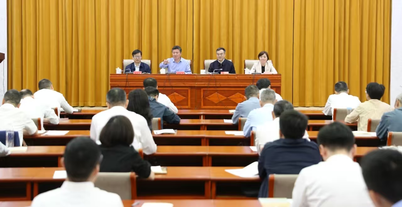 全市对台工作会议召开 饶绍清安宝军出席